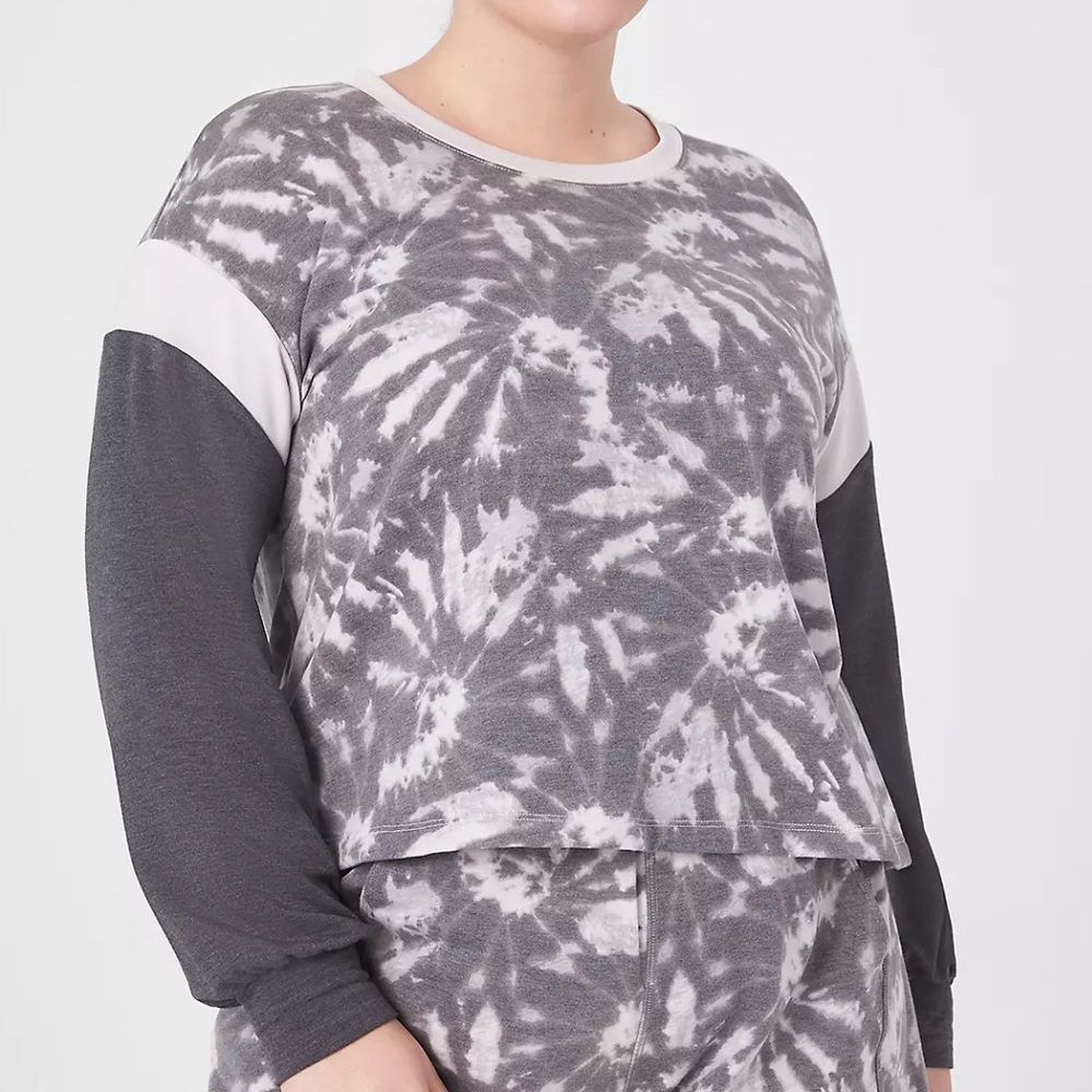 LIVI CozySoft Long-Sleeve Crew-Neck Sweatshirt